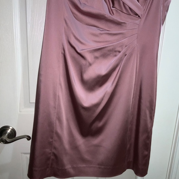 Tahari Arthur S. Levine pink satin Portrait Collar Sheath dress Sz 14 sleeveless - Picture 2 of 9